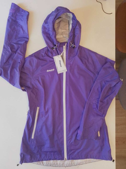 Туристическо скандинавско яке , мембрана Bergans