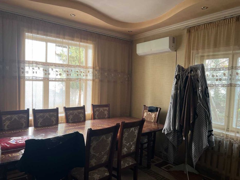 Срочно. Чилонзор 6,7 соту Ховли,ер хисобида.