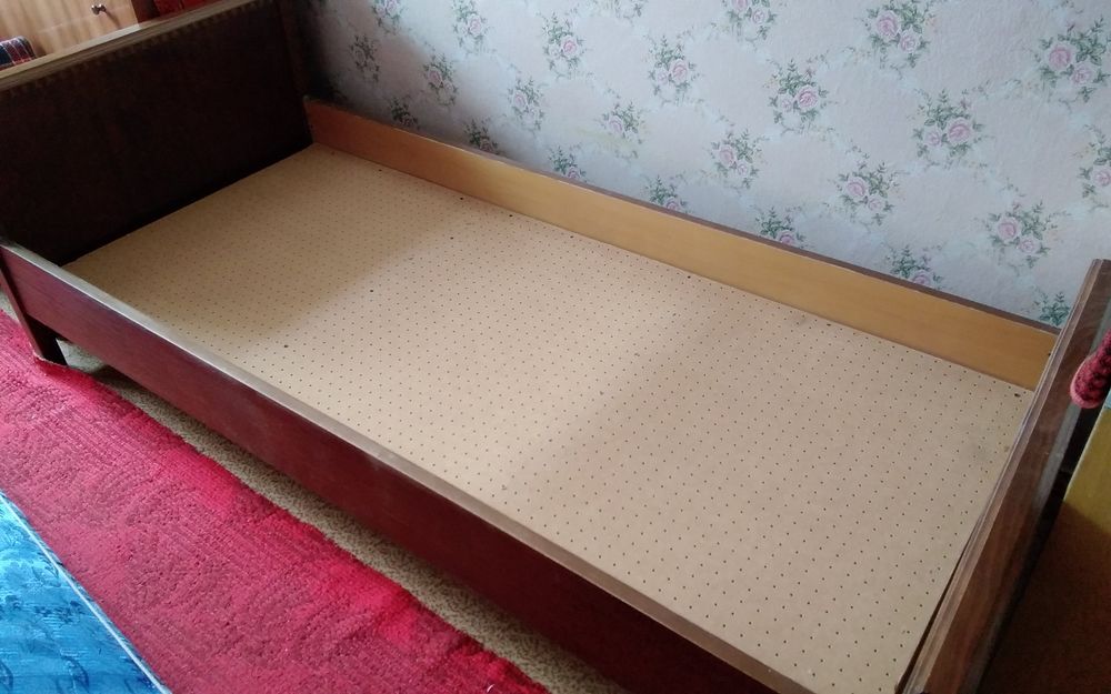 Кровать полуторка б/у