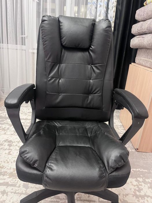 Продам игровое/рабочие кресло