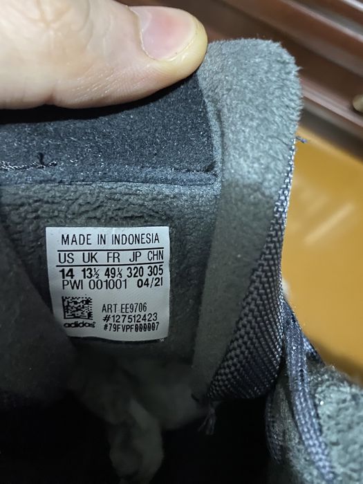 Кроссовки Adidas размер 47 (новые)