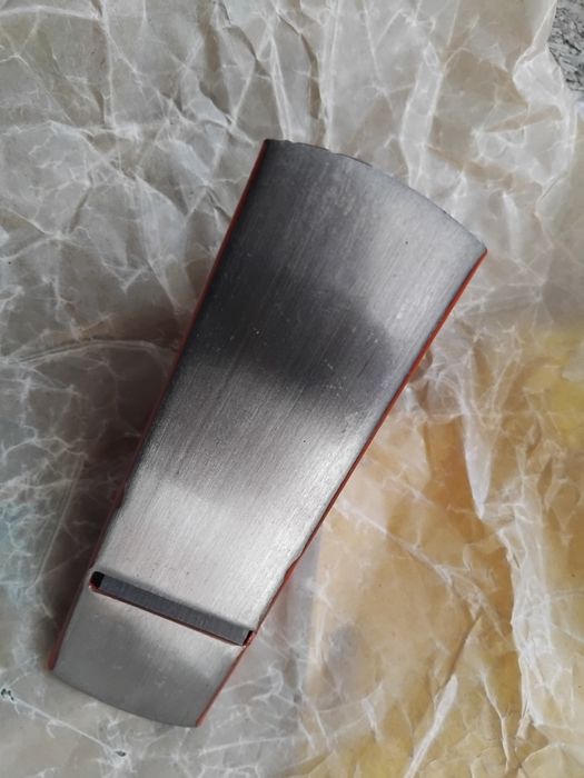 Rindea mica metalica