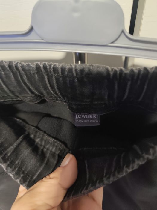 Hanorac H &M și blugi căptușiți 160 waikiki