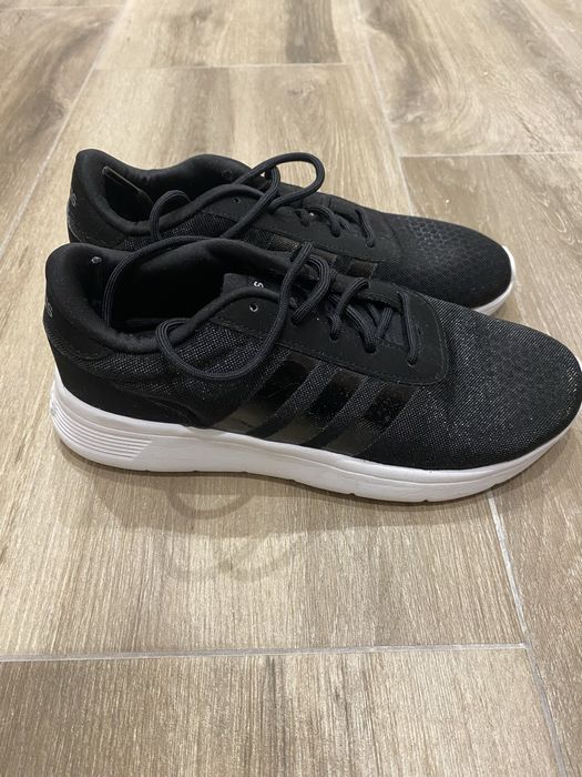 Обувки адидас 39 1/2 маратонки