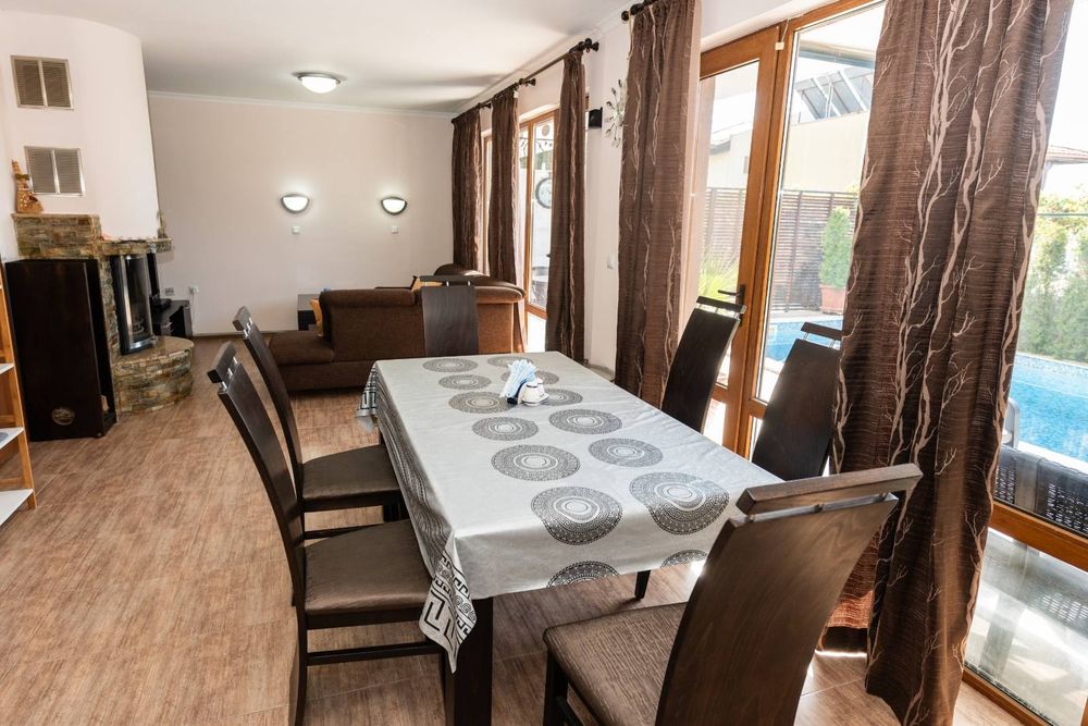 Къща под наем в Созопол