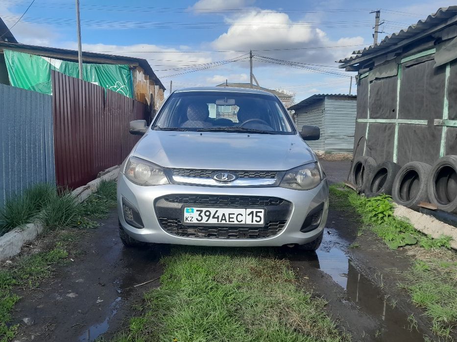 Продам машину лада калина 2 хетчбек