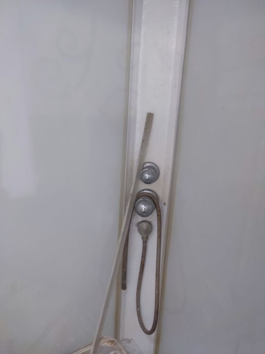 Продам душевую кабину