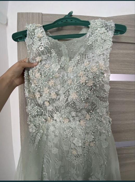 Платье вечернее наряднок