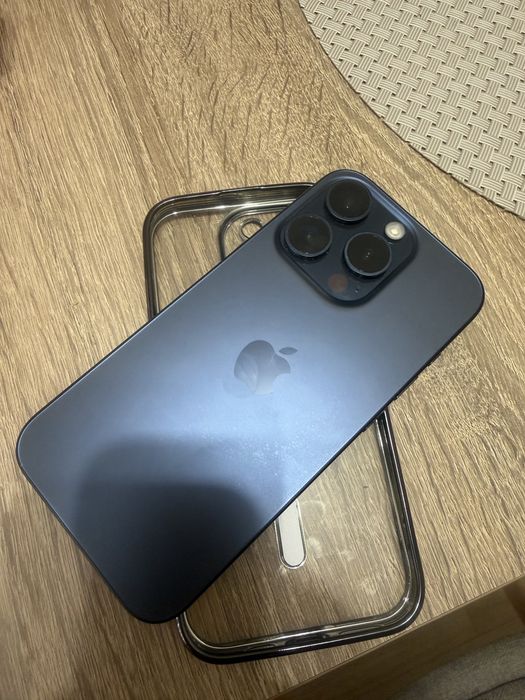 iPhone 15 Pro 128GB – Перфектен – Пълен комплект + Подаръци