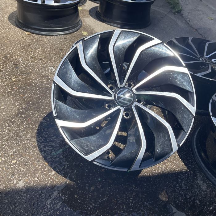 17 “ Джанти VW Golf 7/8  оригинални