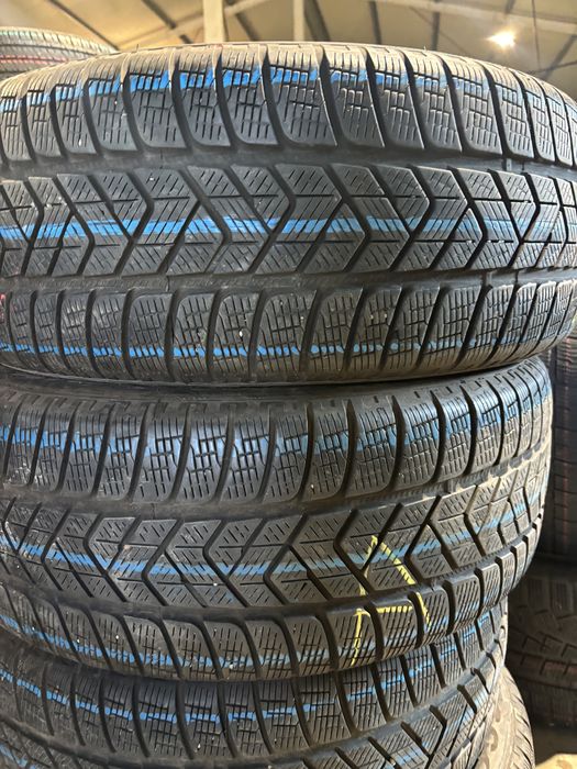 Anvelope 235/55/18 set Pirelli M+S 6mm