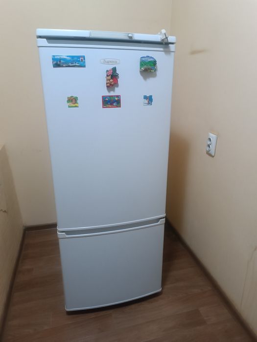 Холодильник Бирюса