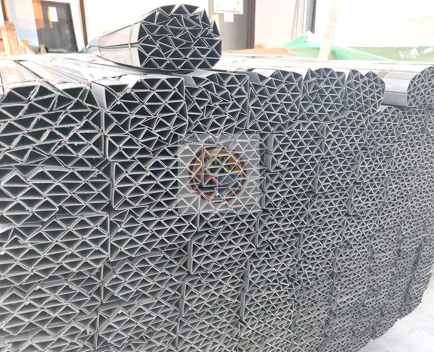 Coltar pvc pentru colturile cofrajelor