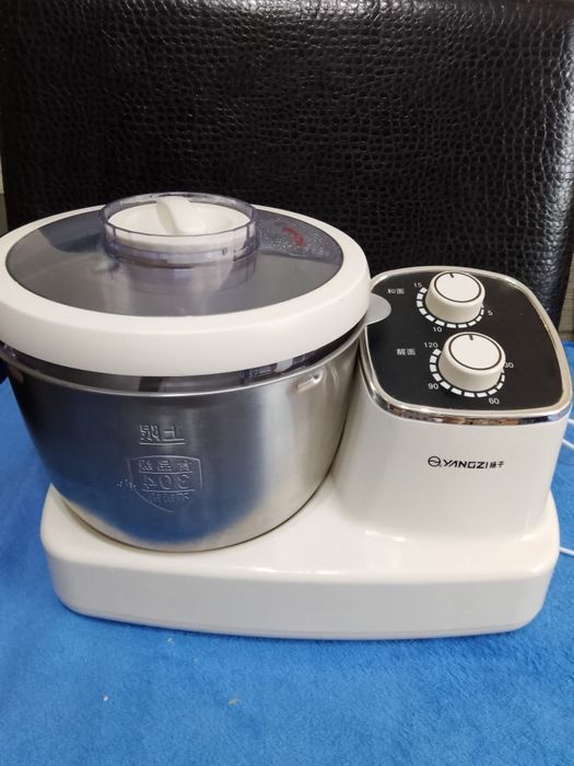 Тестомес с подогревом, 5л