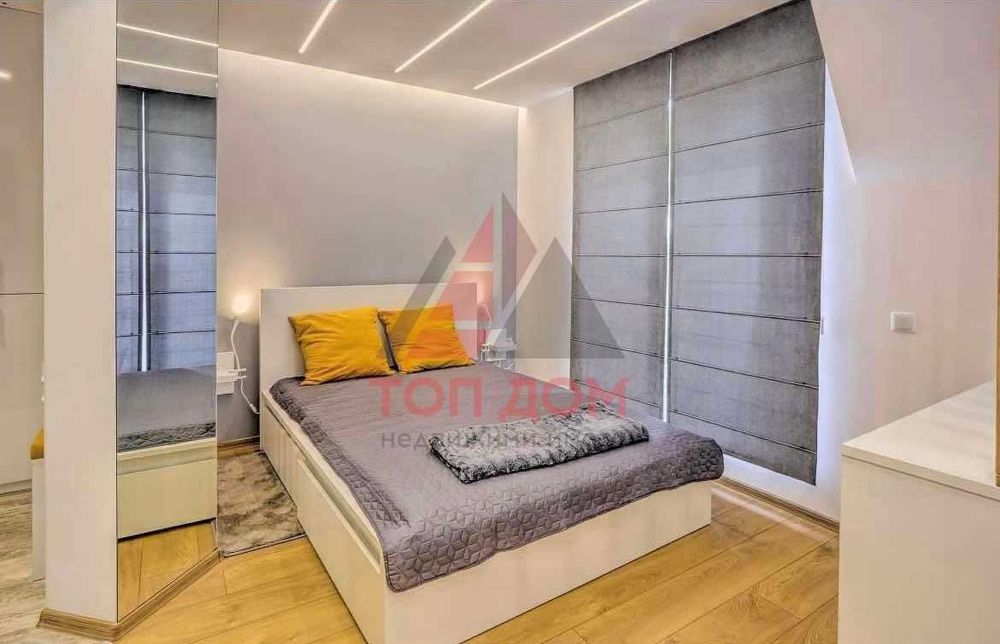 Дава се под наем Едностаен апартамент в Варна, Център - 40 кв.м за 663 € - Снимка #2