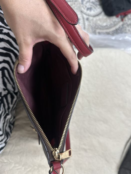 Продается сумка б/у в оригинале Coach