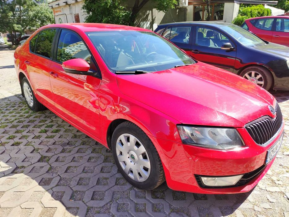 Шкода Октавия 1.6 TDI