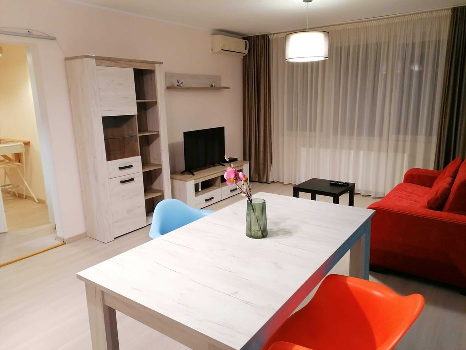 2 camere Sala Palatului - Calea Victoriei - Radisson, bl 1960, mobilat si utilat