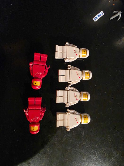 Лего фигурки Classic Space
