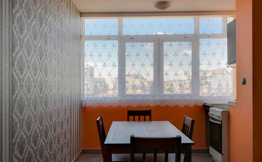 Дава се под наем Двустаен апартамент в Бургас, Възраждане - 80 кв.м за 225 € - Снимка #12