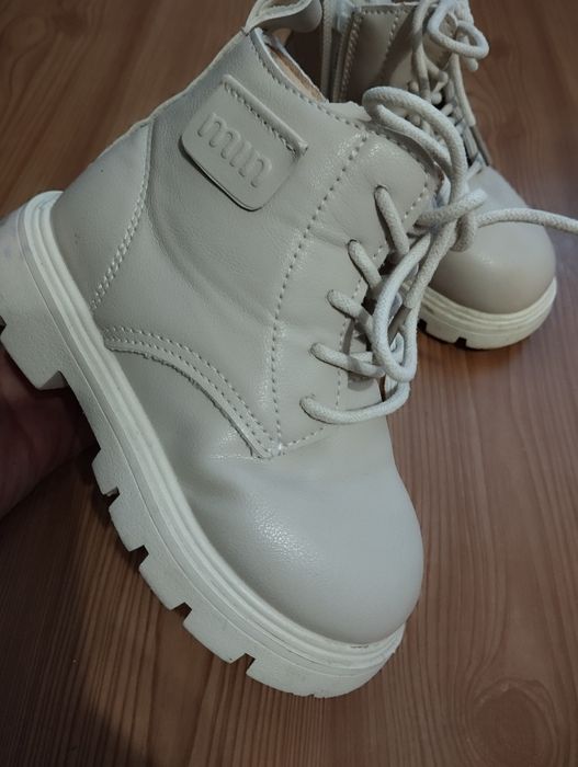 Детская обувь на весну -осень