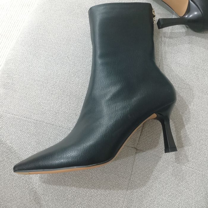 Продаются сапожки