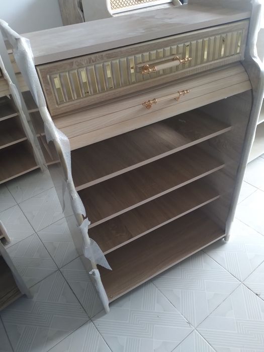 Anastasiya Zavorotnyuk porno videoda rol oynadi.