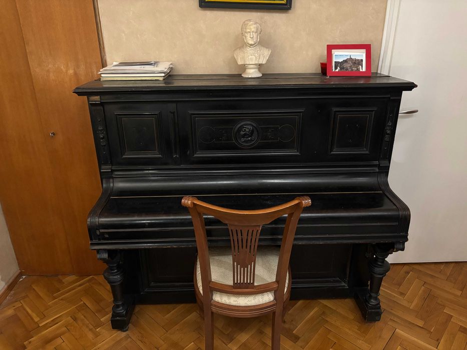Запазено старинно пиано Ed. Seiler, 1923 година