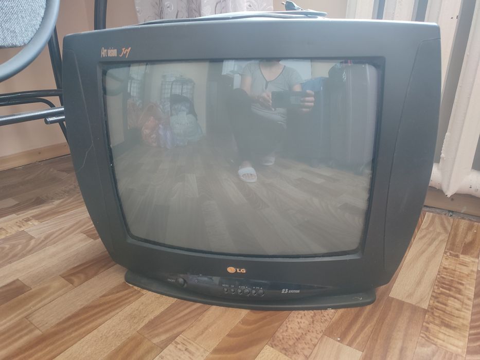 Телевизор Joymax