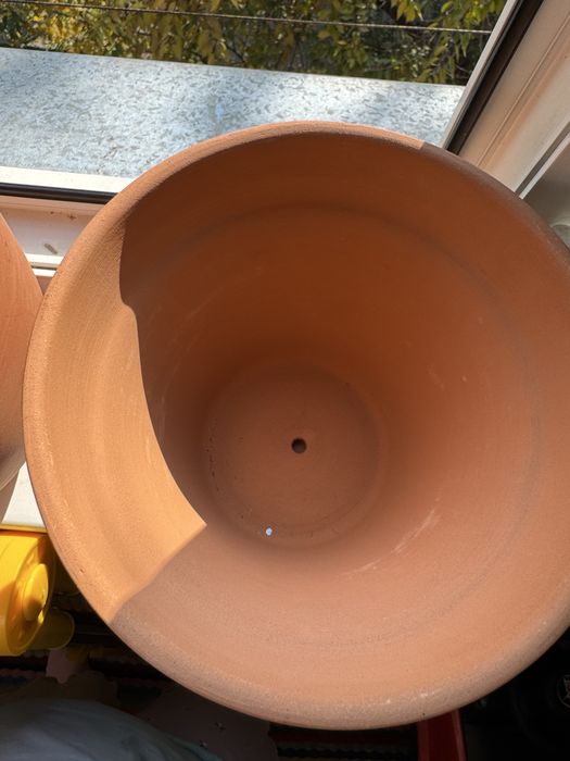 Глиняные горшки 4 штуки