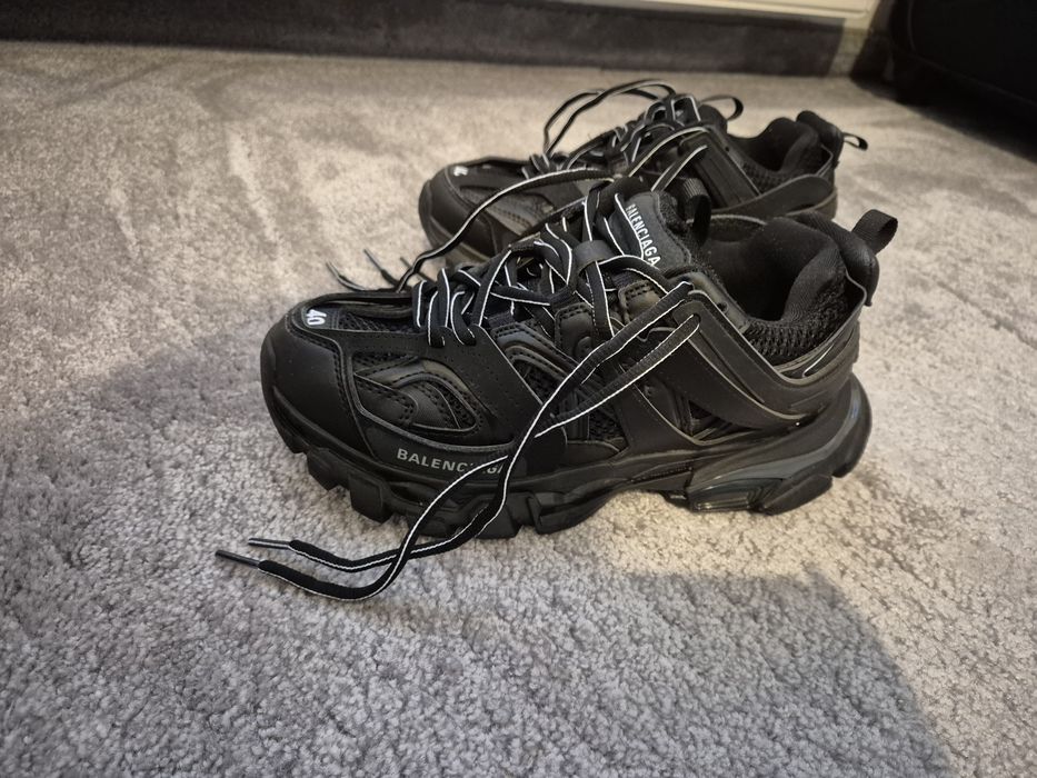 Balenciaga Track