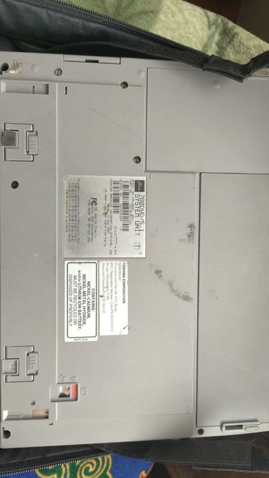 Продам ретро ноутбук рабочий