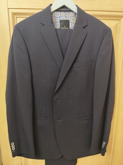 Костюм daniel hechter, новый.