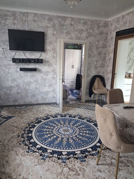 В Бозарике продается новый дом.