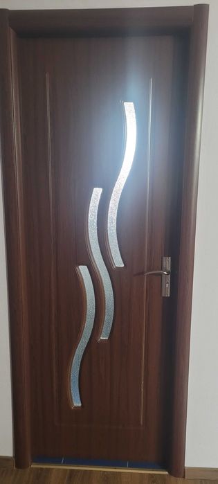 Uși de interior