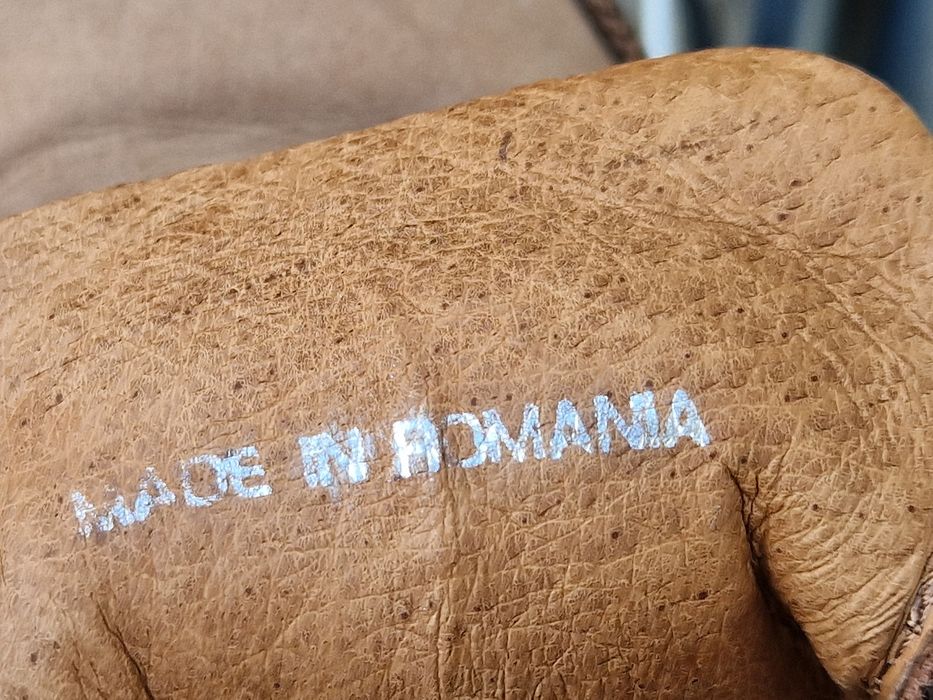 Vând pantofi de piele bărbați nr. 42