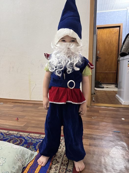 Продам комтюм санта