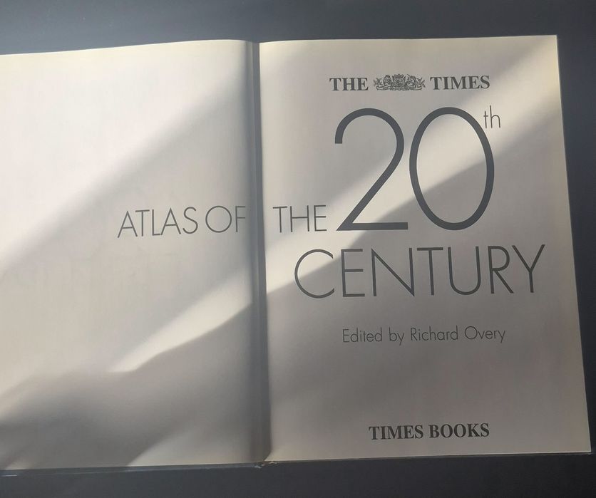 The Times Atlas of the 20th Century – Hardcover, Limba Engleză