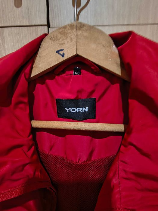 Зимно яке дамско.