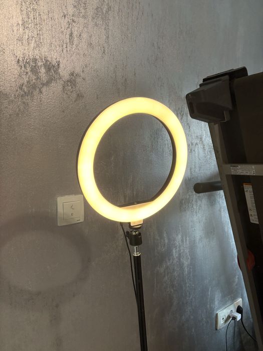 Lampa gene / machiaj / unghii