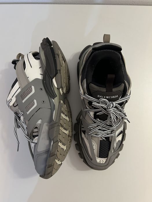 Balenciaga Track