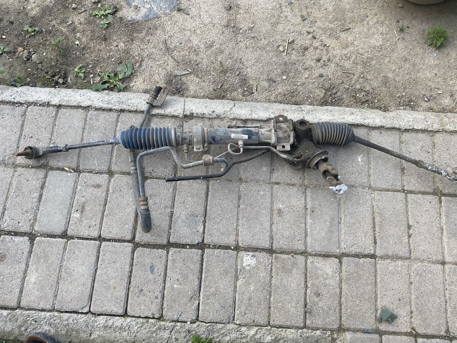 Nissan Sunny B14 двери
