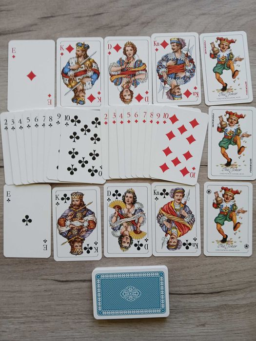 Стари карти за игра