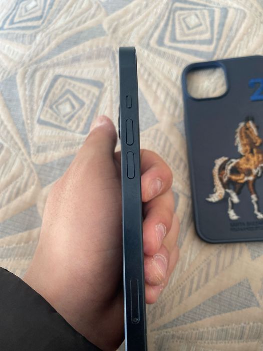 Айфон. 13.  128/100.