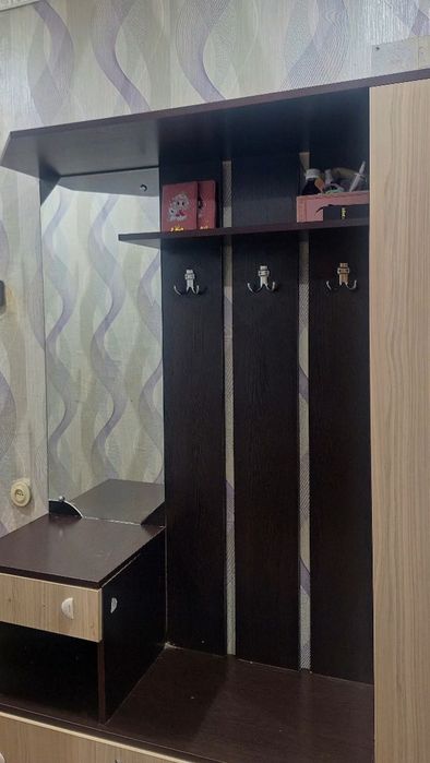 Шкаф для прихожей