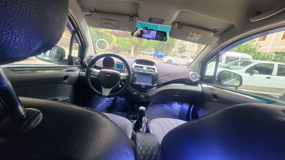 Продаю свой автомобиль спарк 1.25 мотор механика