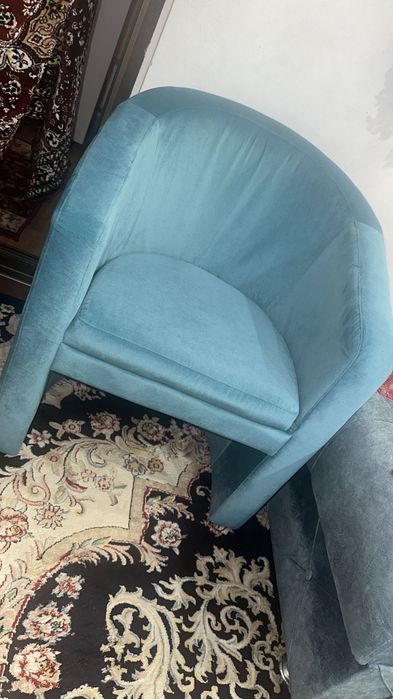Vând fotolii turcoaz