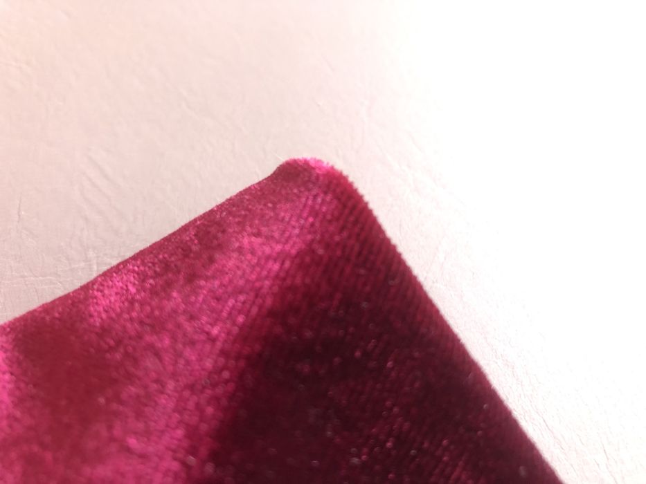 Продам новый материал бархат 162см*105см