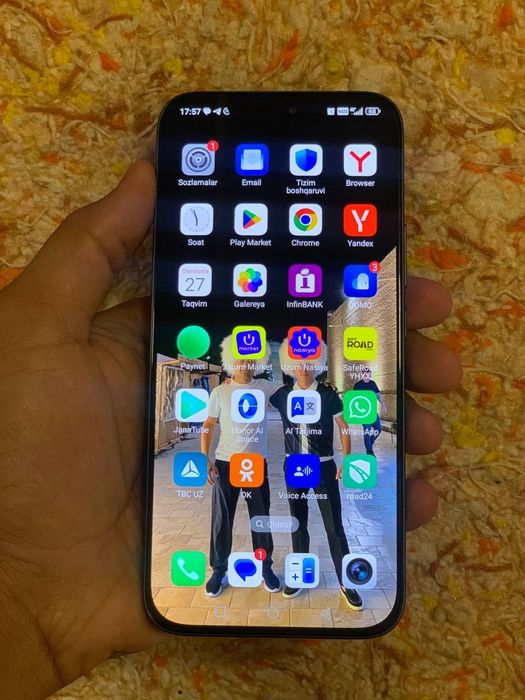 Honor 400 Lite. Yangi