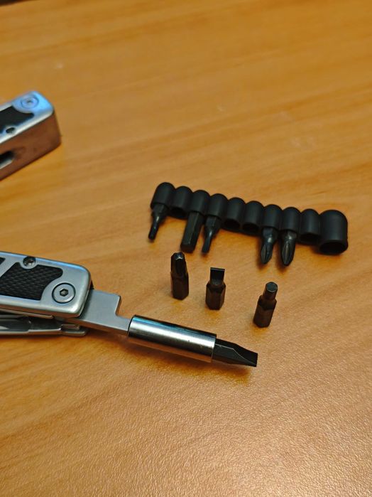 Многофункционални клещи